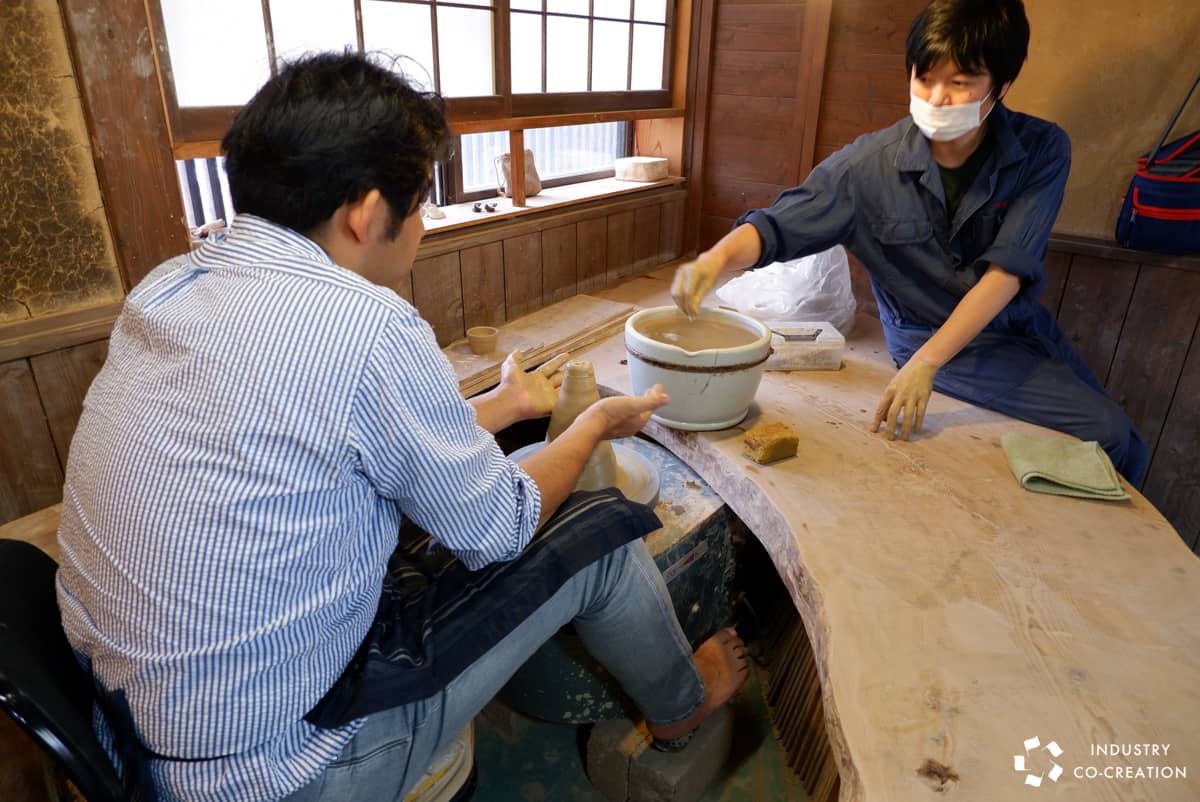 Mansagama-pottery wheel experience- 2023 - Kyoto
